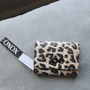 Oxo Leopard Patterned Wallet ✨️NEW✨️